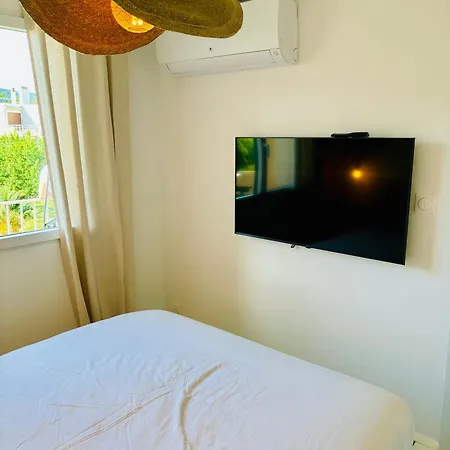 5*, Vue Et Acces Apartament