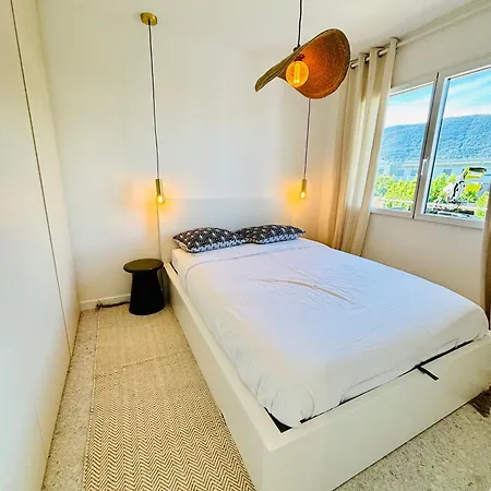 5*, Vue Et Acces Cavalaire-sur-Mer